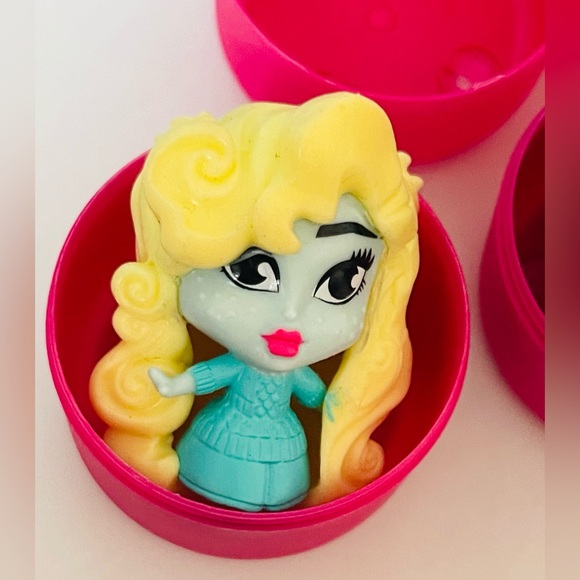 Monster High Mashem Fashems Cleo and Lagoona with pink case great condition 2017 - Picture 5 of 5